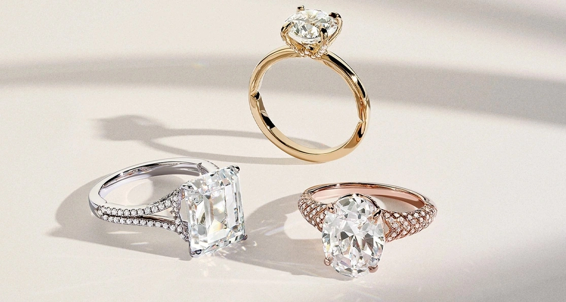 ENGAGEMENT-RINGS