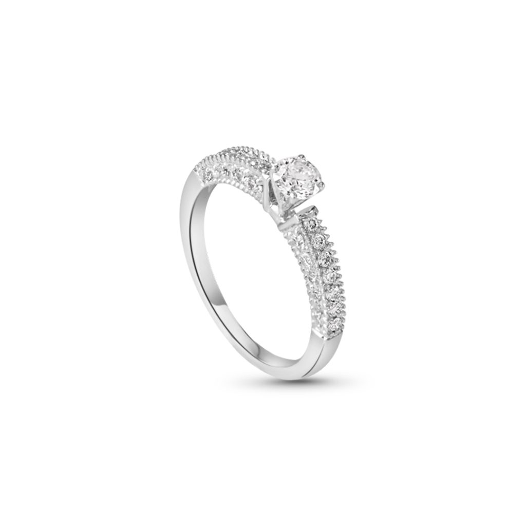 18K White Gold Pave Engagement Ring With 1 Metal