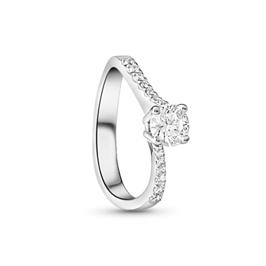 18K White Gold Pave Engagement Ring With 1 Metal